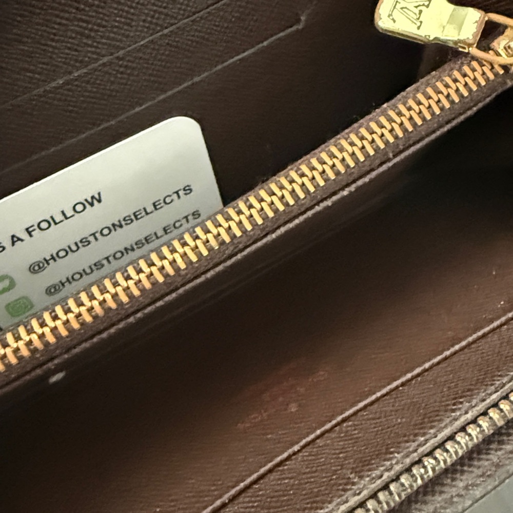 Louis Vuitton Damier Ebene Wallet in Brown and Black - Picture 3 of 3